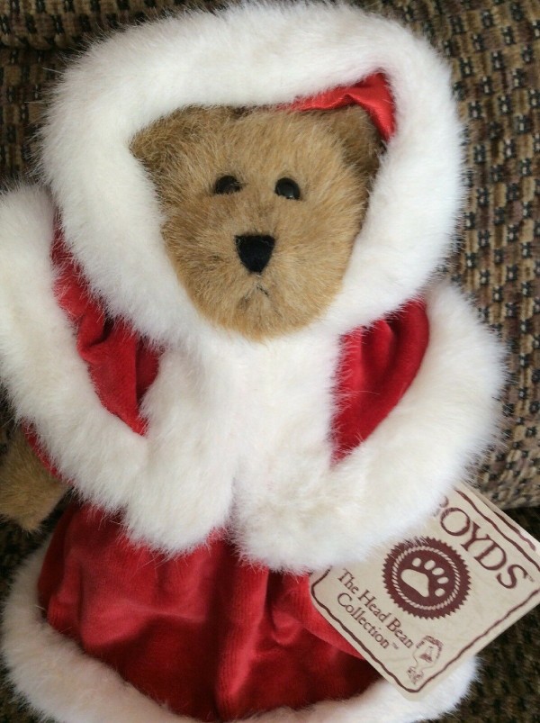 Boyds Bears Bailey Winter Holiday Red Velvet Fur Trim Coat Retired 9199-23