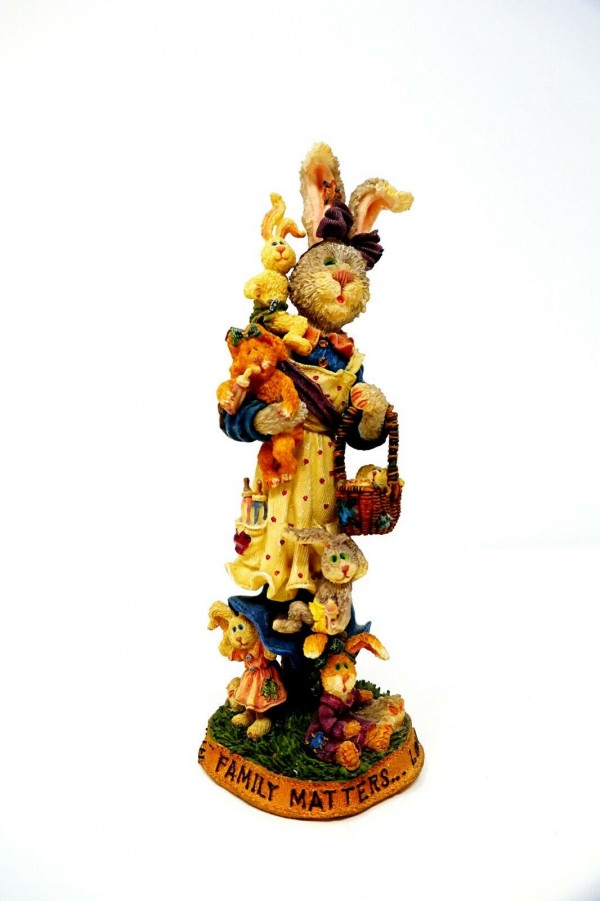 Boyds Bears Folkstone Resin Figurine Rabbits - Momma McHutch and Babies... Family Matters #28403