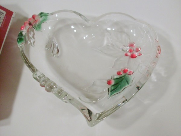 Mikasa Holiday Bloom Heart Dish SA05I-95I Made in Germany