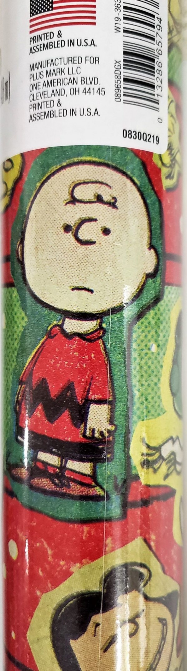 Peanuts Snoopy Charlie Brown Roll of Gift Wrap 60 Sq. Ft.