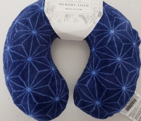 SILVER ONE Soft Memory Foam Travel Airplane Neck Pillow Comfortable Cushion Provides Relief - Blue Snowflakes