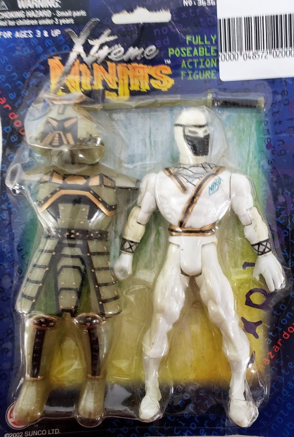 Sunco Ltd Extreme Ninjas Fully Poseable Action Figure 6" w/ Warrior Outfit White & Gold