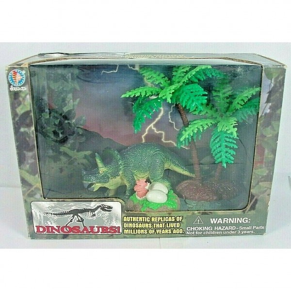 2001 Jasman Inc. Triceratops Dinosaur Diorama With Nest and Hatchings