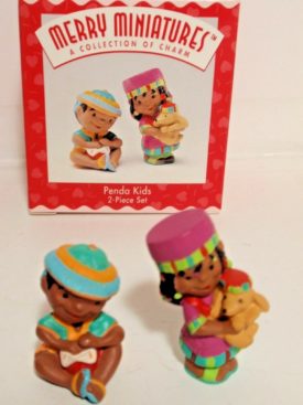 Penda Kids Hallmark Merry Miniatures Tamika & Jahann 2 Piece 1996 QSM8011