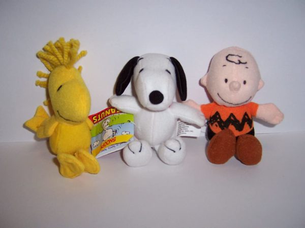 Wendy's Peanuts Plush Mini Charlie Brown Trio - Charlie Brown, Snoopy, Woodstock