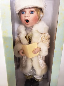 Seasonal Elegance Elegant Caroling Porcelain Doll 17" Ivory & Gold Outfit