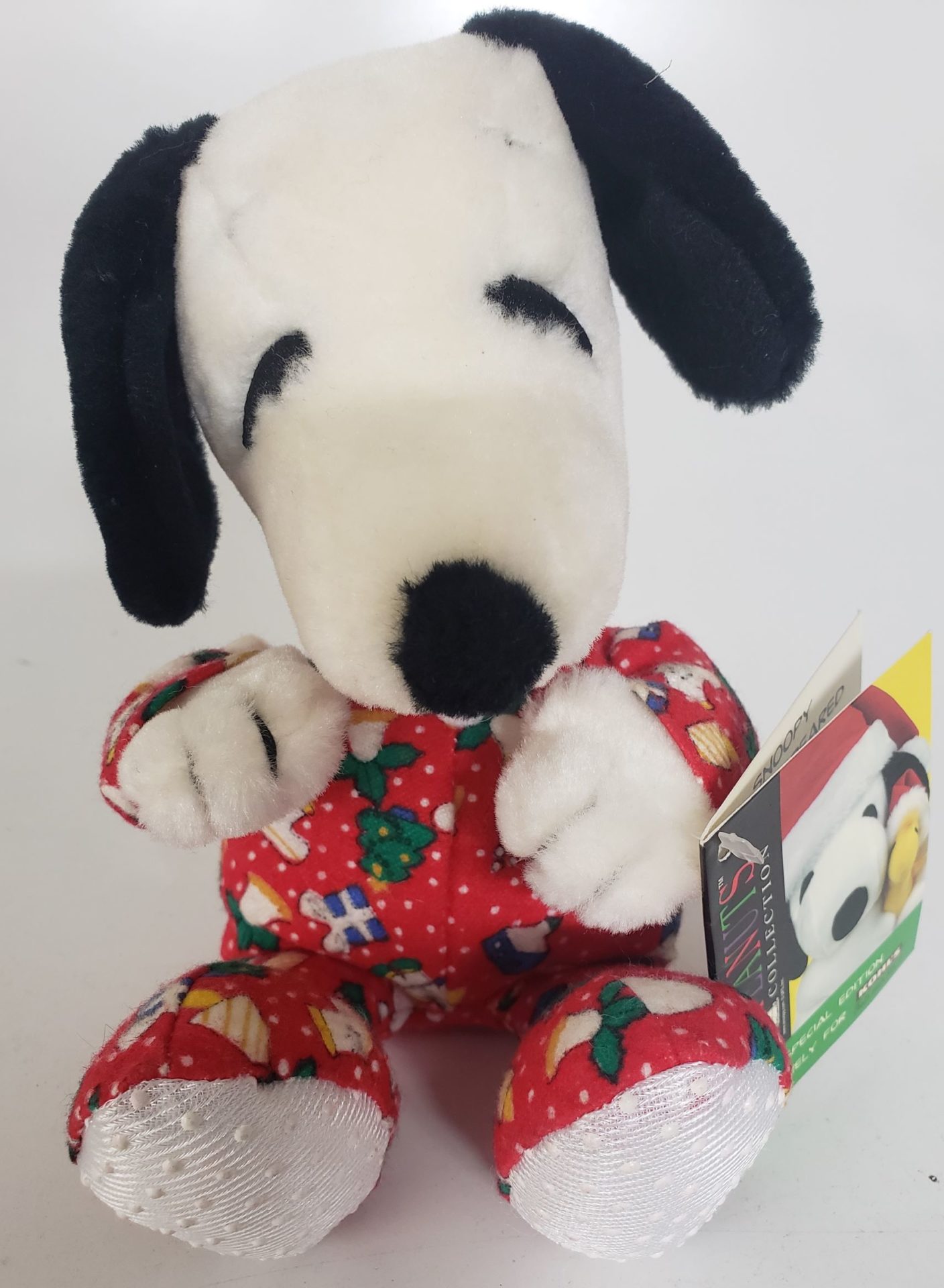 Applause 8 Snoopy in Red Pajamas Plush Peanuts Exclusive Collection -  Nokomis Bookstore & Gift Shop