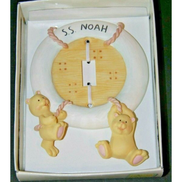 Russ Baby Noah's Menagerie Single Switchplate Handpainted S.S. Noah Bears 24325