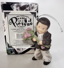 Kim Anderson's Pretty As A Picture "I Know How to win A Heart" boy W/Bouquet Ornament 201588