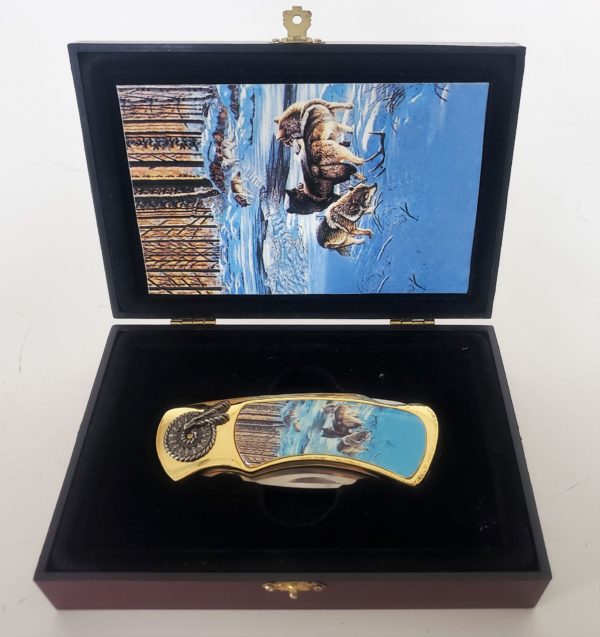 Vintage Collectors Pocket Knife With Wood Display Case Wolf Pack Gold w/ Silver Indian Dreamcatcher Design