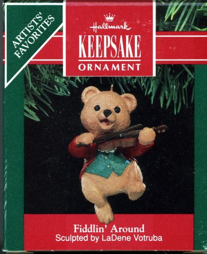 1991 Hallmark Keepsake Ornament Artists Favorites Fiddlin Around QX4387