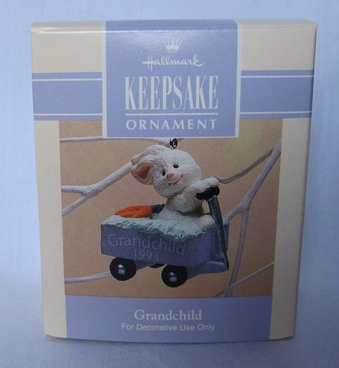 Hallmark 1993 Grandchild Easter Keepsake Ornament QEO8352
