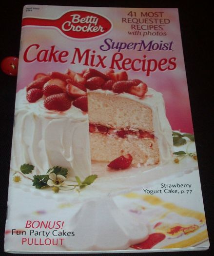 Super Moist Cake Mix Recipes (Betty Crocker 41 Most Requested Super Moist Cake Mix Recipes) (General Mills) (Small Format Staple Bound)
