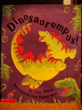 Dinosaurumpus! (Paperback)