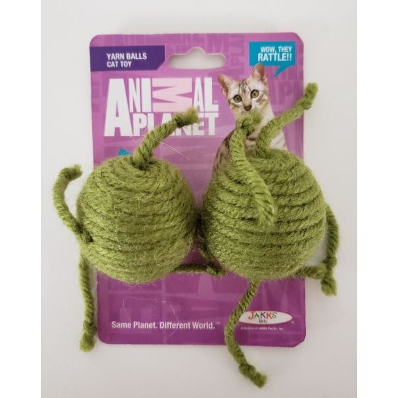 Animal Planet Yarn Ball Rattle Cat Toy 2-Pack 2"