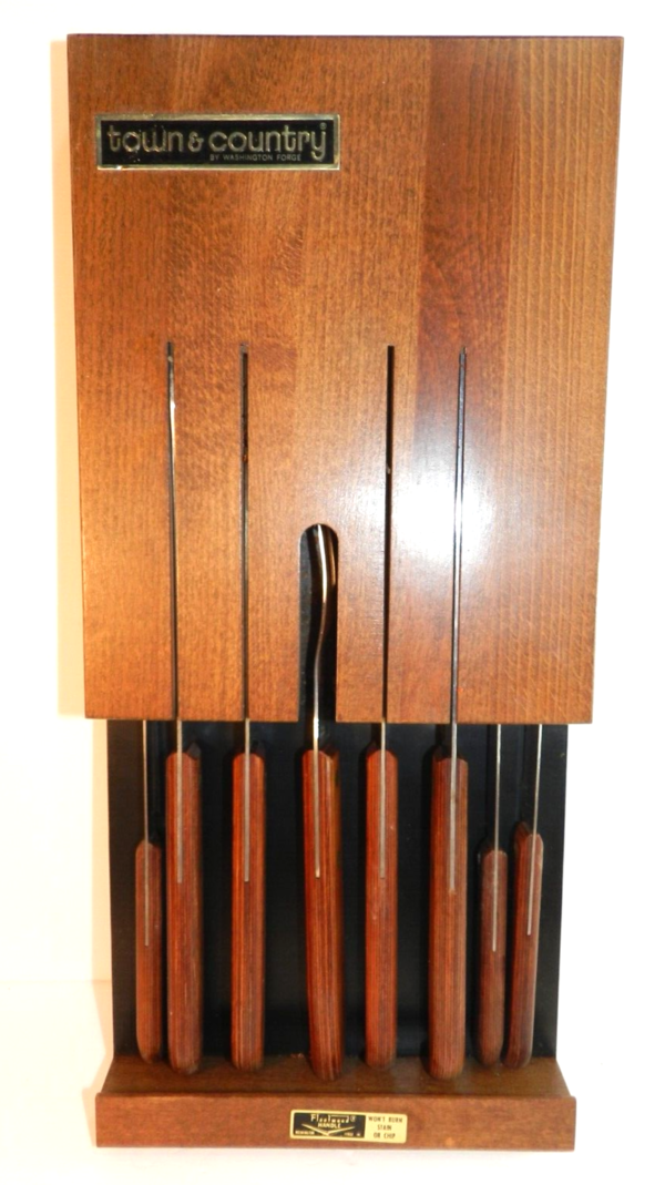 Vintage Town & Country Stainless Steel 8 Piece Cutlery Knife Set w/ Wood Wall Stand