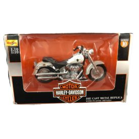 2000 Maisto Harley Davidson 2000 FLSTF Fat Boy Motorcycle Diecast 1:18 Series 10