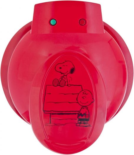 Smart Planet WM‐6S Peanuts Snoopy and Charlie Brown Waffle Maker, Red