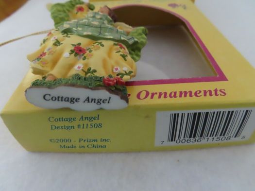 Pipka's Earth Angels Ornament Cottage Angel #11508
