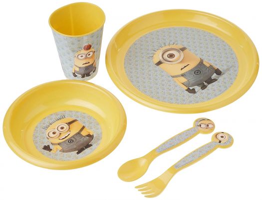Stor S.L. Despicable Me Minion Made 5 Piece Dinnerware Set