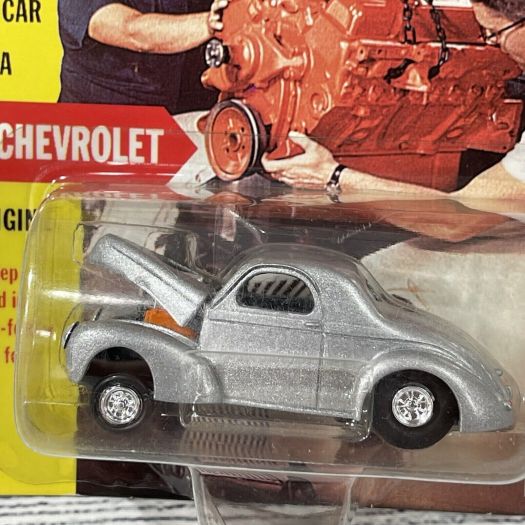 1998 Racing Champions Hot Rod Mag 1941 Willy's Gasser Silver Diecast 1:51 Scale