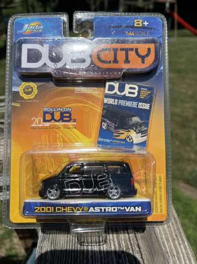 2001 Jada Toys Dub City 2001 Chevy Astro Van Black Diecast 1:64 Scale