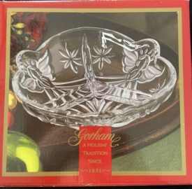 Gorham Holiday Traditions Angels of Peace 8 Inch Divided Relish Dish