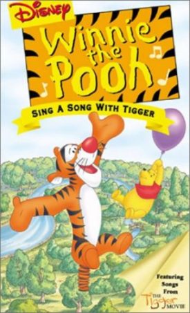 Winnie the Pooh: Sing a Song With Tigger (Disney Classic - Clamshell Case) (VHS Tape)