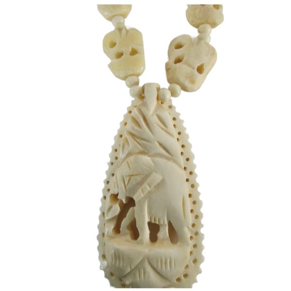 Vintage Polished Carved Natural Bovine Bone Elephant Pendant Necklace 22 Inch