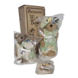 Boyds Bears T.J.s Best Dressed - Mary Elizabeth, Becca & Ruth w/ Tilly & Quackers Complete Box Set 99128V