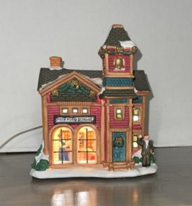 Christmas Village Accessories by Lemax. Illuminated Northwood's Lodge. -  Ruby Lane