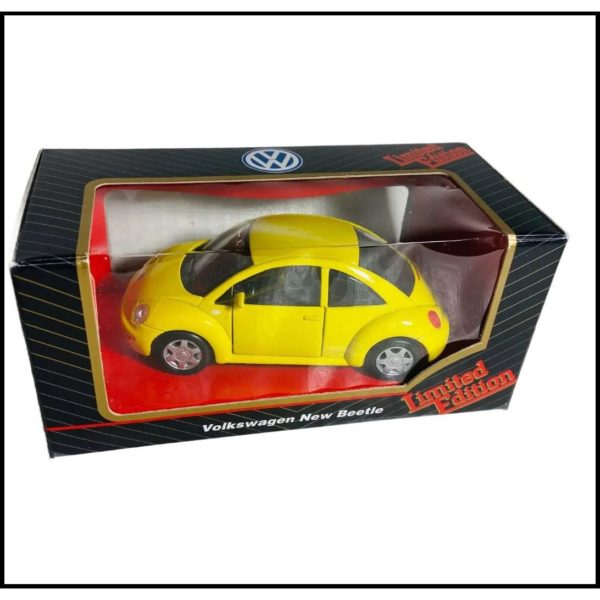 1999 Maisto Volkswagen Beetle 1:36 Scale Die Cast Metal Limited Edition