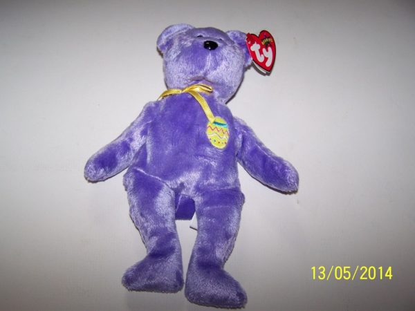 Assorted Ty Beanie Baby 4 Pack Bundle: Ty Beanie Baby Eggs III Bear TY Beanie Baby - Its a BABY GIRL the Bear Ty Beanie Baby - BABY BOY the Bear Its a Boy 2002 Ty Beanie Babies Eggs - Bear