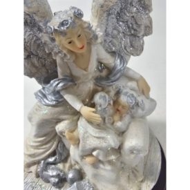 Vintage 2000 Angels by Lincolnshire Guardian Angel Cradling Sleeping Baby Resin Figurine 6 Inch