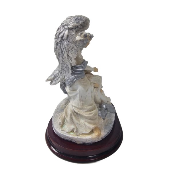 Vintage 2000 Angels by Lincolnshire Guardian Angel Cradling Sleeping Baby Resin Figurine 6 Inch