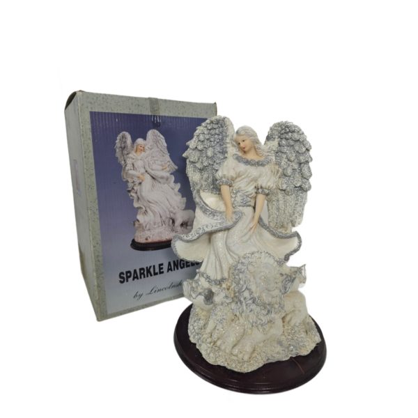 Vintage 2000 Lincolnshire Sparkle Angel w/ Lion and Lamb Resin Figurine 10 Inch