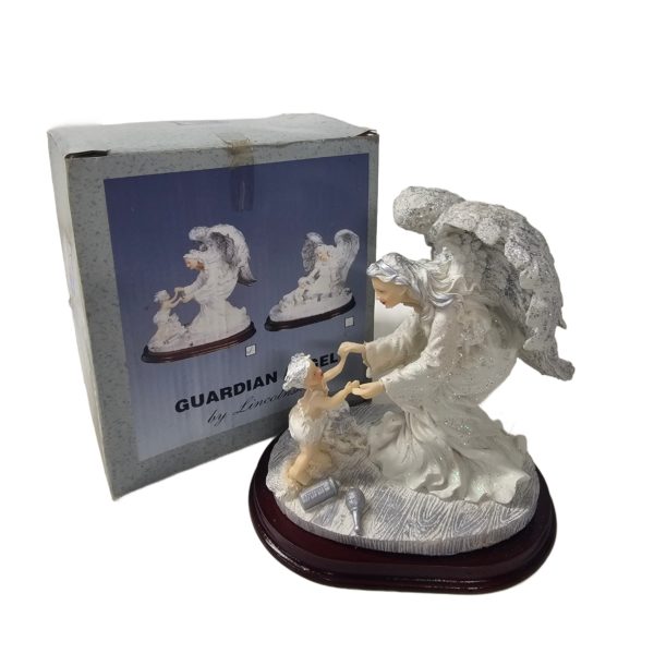 Vintage 2000 Angels by Lincolnshire Guardian Angel Playing w/ Baby Resin Figurine 6 Inch