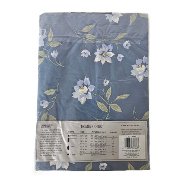Home Trends Town & Country Blue Floral Vinyl Flannel Back Tablecloth 60 Inch Round