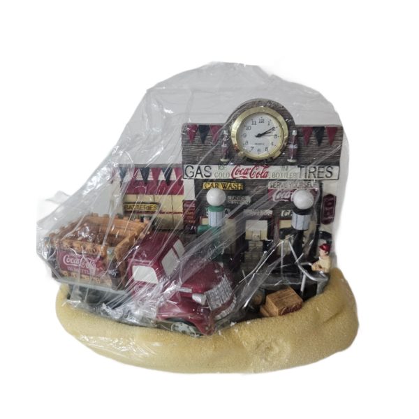 Rare 2008 Coca-Cola Jake's Service Station Desk/Shelf Clock