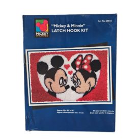 Disney Mickey & Minnie 20 x 30 Latch Hook Rug Kit D0015 Millennium 2000 Edition